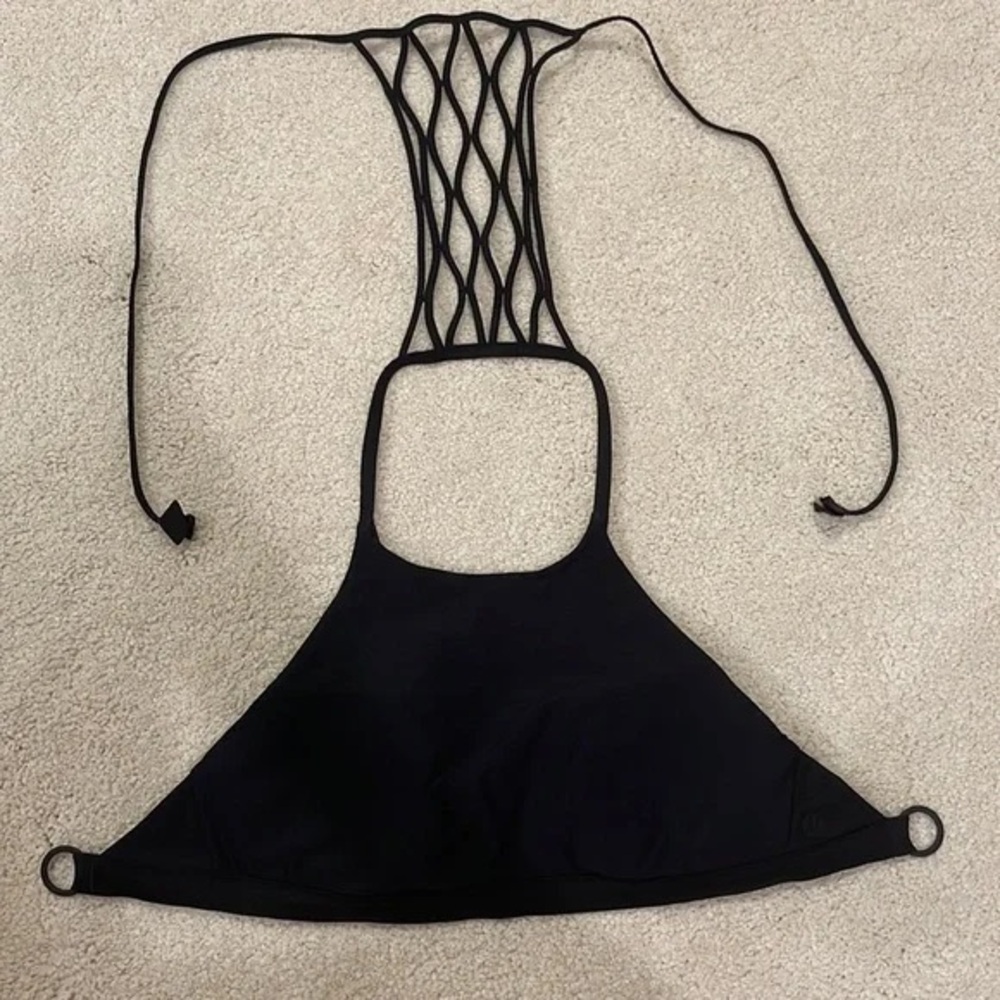 Lululemon Tidal Flow Net bathing suit top
